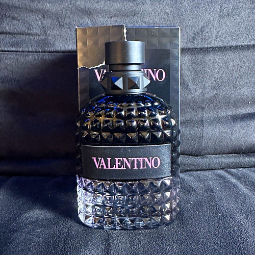 Valentino uomo born roma - born, in