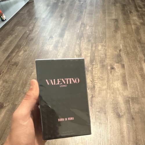 Valentino uomo born roma - born, in