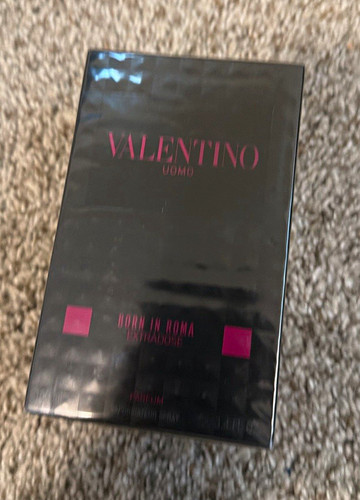 Valentino uomo born - in, roma